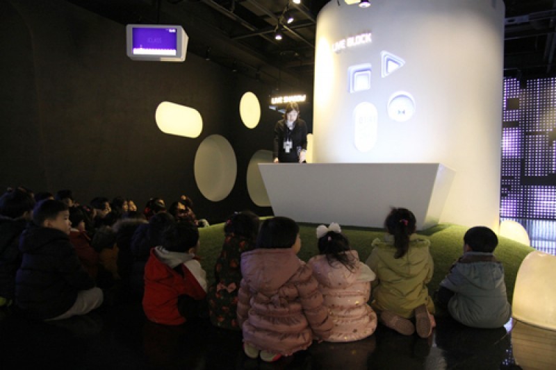 Digital Pavilion  (10/10)