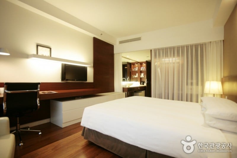 Best Western Premier Hotel Kukdo (베스트웨스턴 프리미어 호텔국도) (8/21)