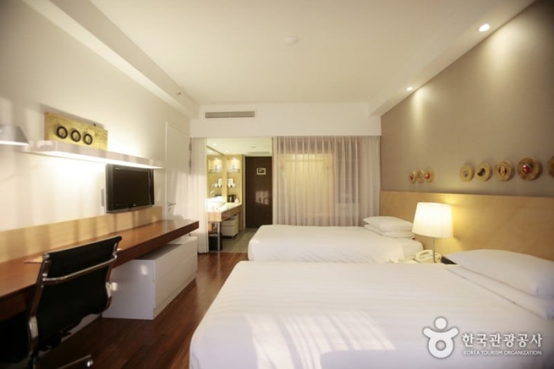 Best Western Premier Hotel Kukdo (베스트웨스턴 프리미어 호텔국도) (14/21)