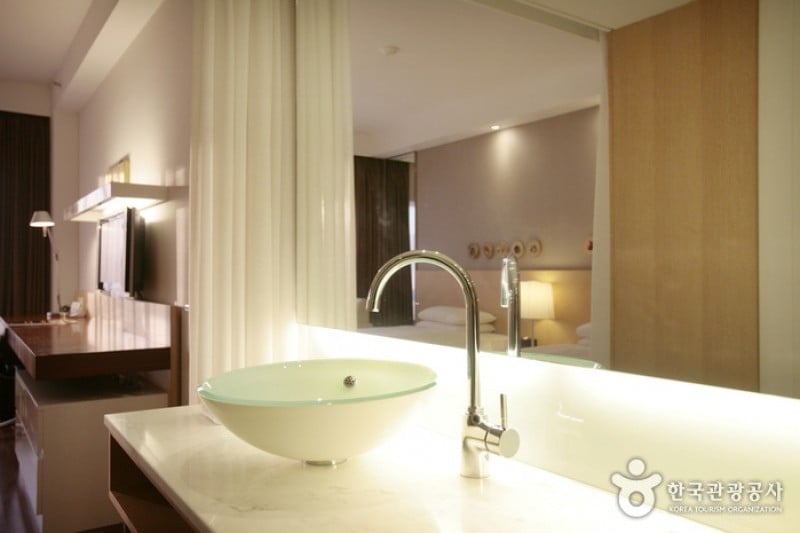 Best Western Premier Hotel Kukdo (베스트웨스턴 프리미어 호텔국도) (16/21)