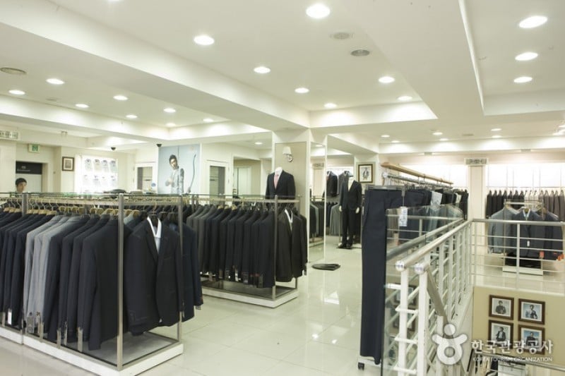 Kolon Save Plaza - Munjeong Branch  (2/26)