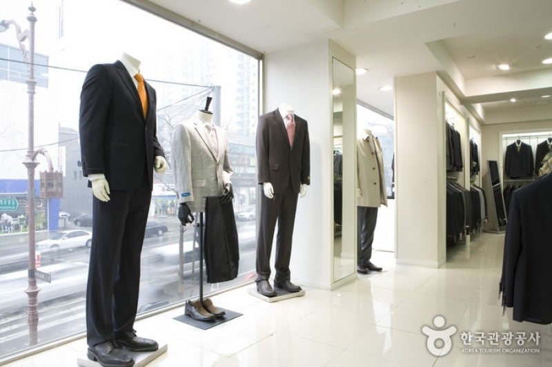 Kolon Save Plaza - Munjeong Branch  (3/26)
