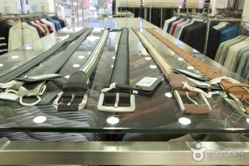Kolon Save Plaza - Munjeong Branch  (6/26)