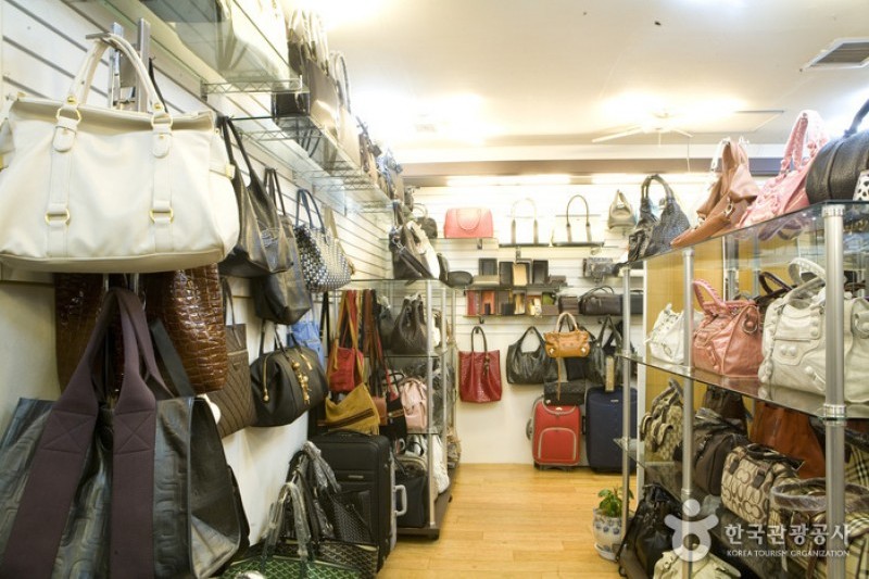 Itaewon Fashion Ilbeonga  (9/16)