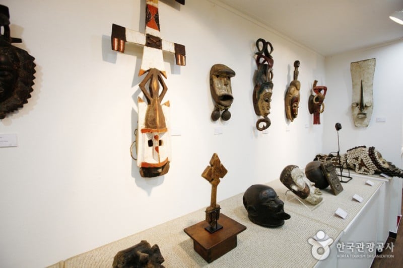 Myeongin Museum  (3/4)