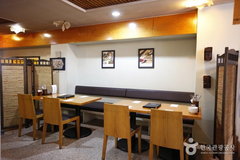 Bong Hwa Jeon  (2/4)