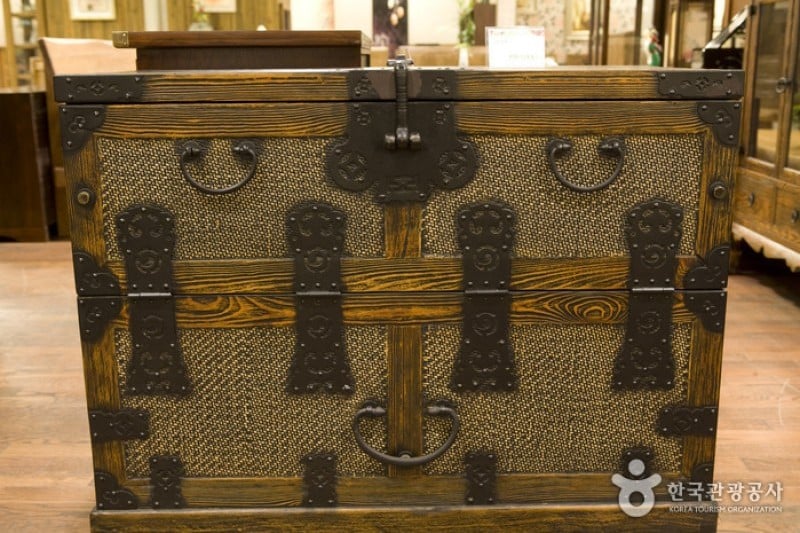Taegeuk Crafts  (12/13)