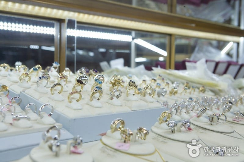 Joy Jewelry  (6/7)
