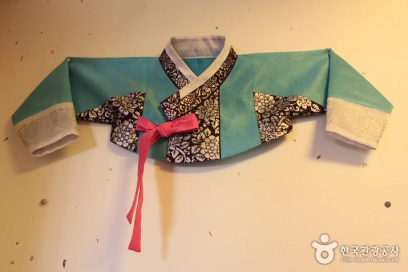 Hanok Homestay Information Center  (3/8)