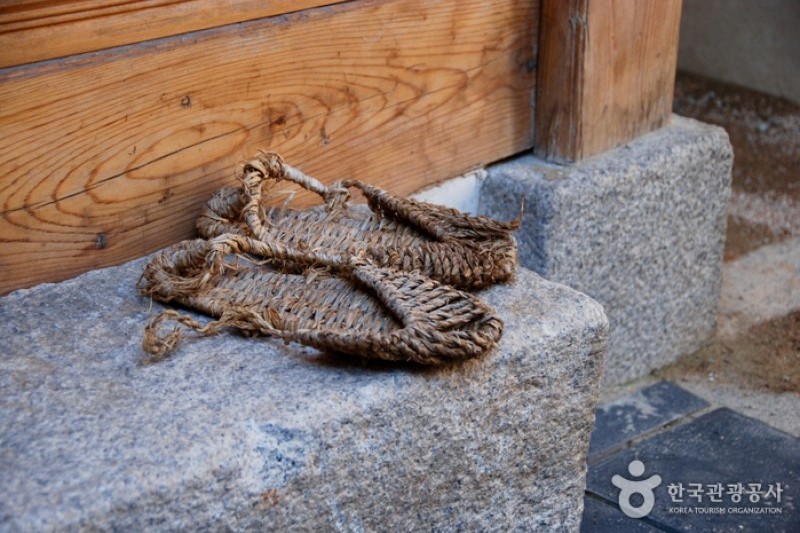 Hanok Homestay Information Center  (4/8)