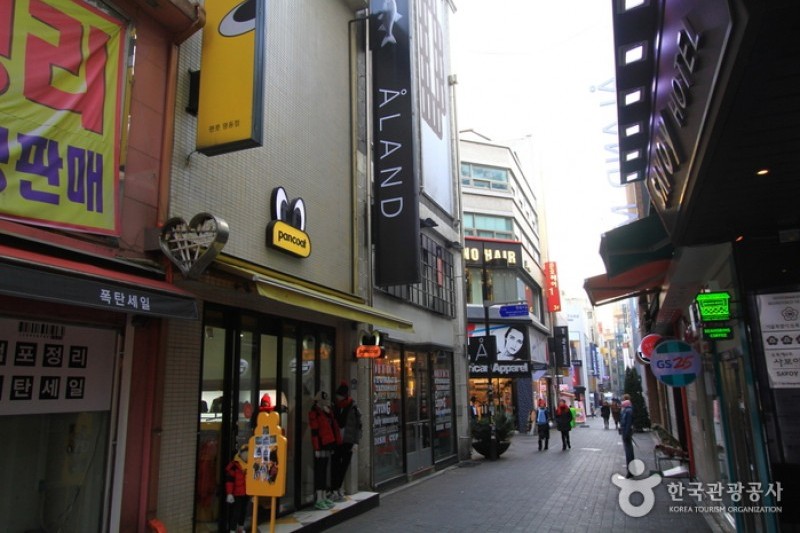 A-land Myeongdong Main Branch (2/4)