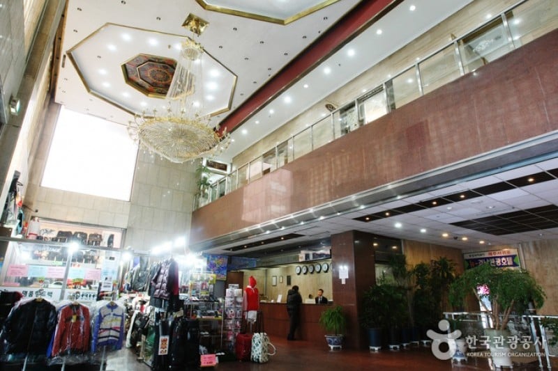 Kyungnam Tourist Hotel  (3/17)