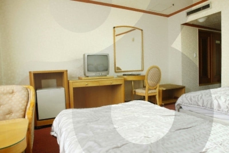 Kyungnam Tourist Hotel  (8/17)