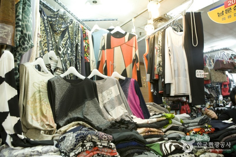 Sungnyemun Imported Goods Shopping Center  (5/5)