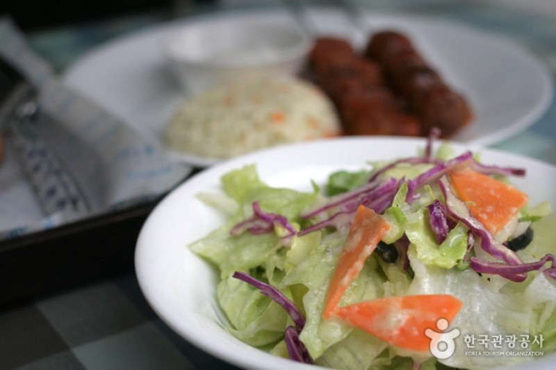 GYROS  (5/12)