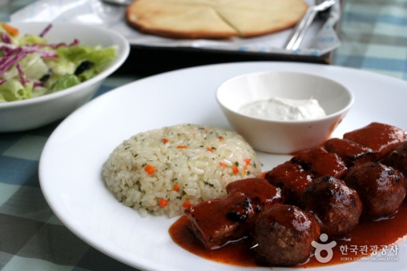 GYROS  (7/12)