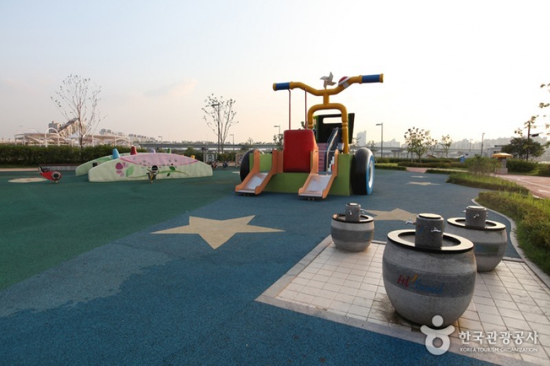 Gwangnaru Hangang Park  (5/6)