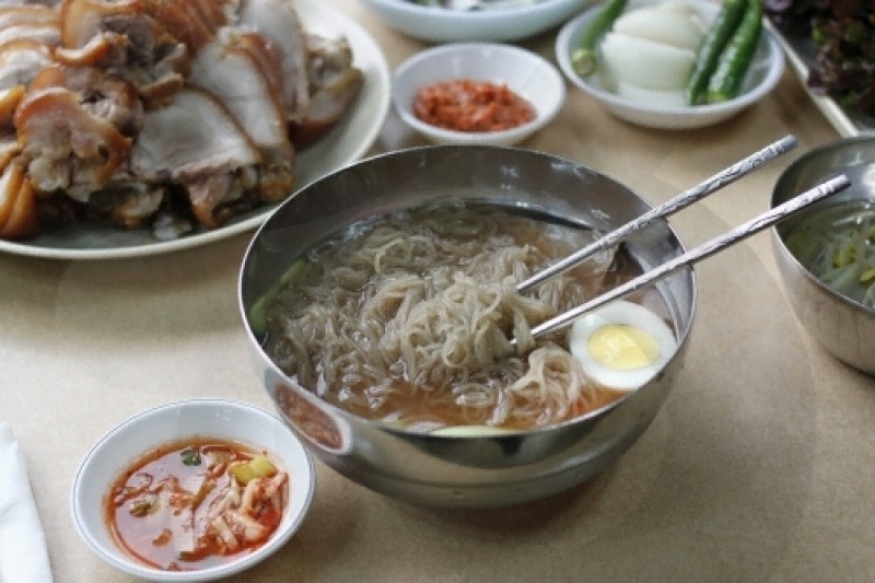 Wonjo 1ho Jangchungdong Halmeonijip(원조1호장충동할머니집) (11/15)
