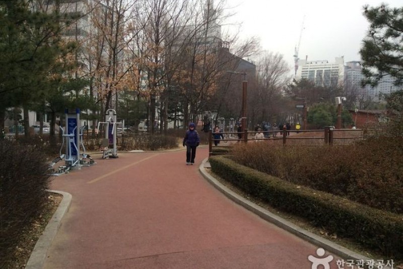 Cheonho Park  (2/4)