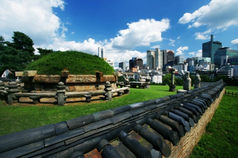 Seolleung / Jeongneung (a.k.a. Seonjeongneung) [UNESCO World Heritage] (1/1)