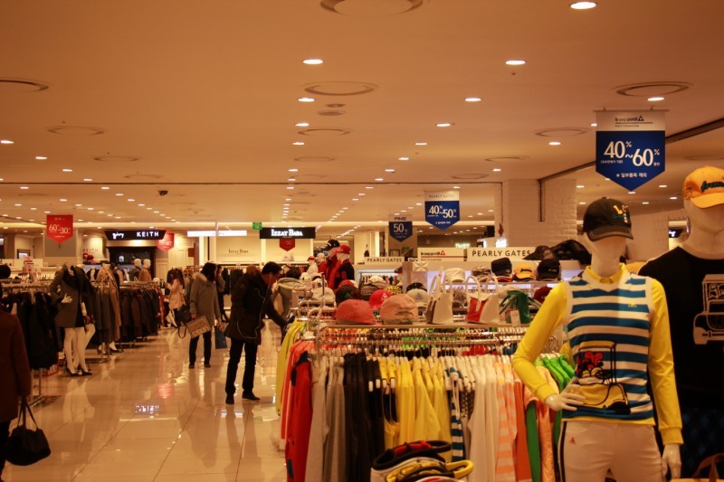 Lotte Outlets - Seoul Station Branch  (3/10)
