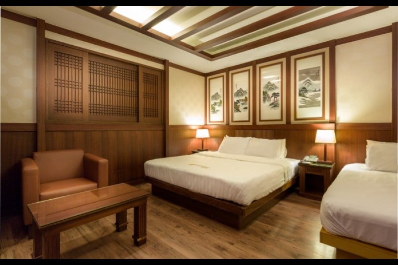 Hotel Sun Bee - Goodstay  (7/10)