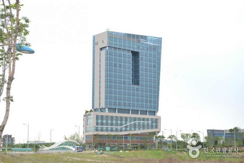 BENIKEA Premier Songdo Bridge Hotel 