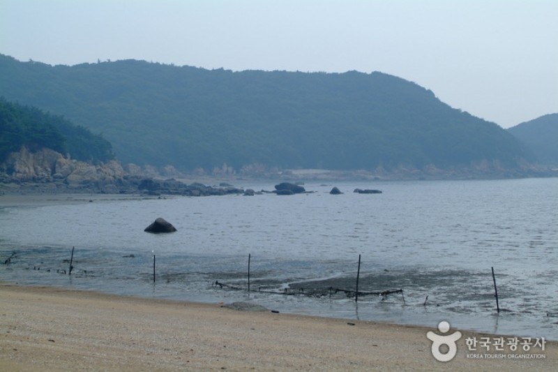 Silmi (Keunmuri) Beach  (3/4)