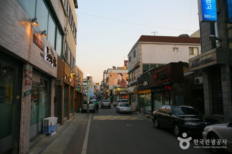 Dong-Incheon Samchi  (1/8)