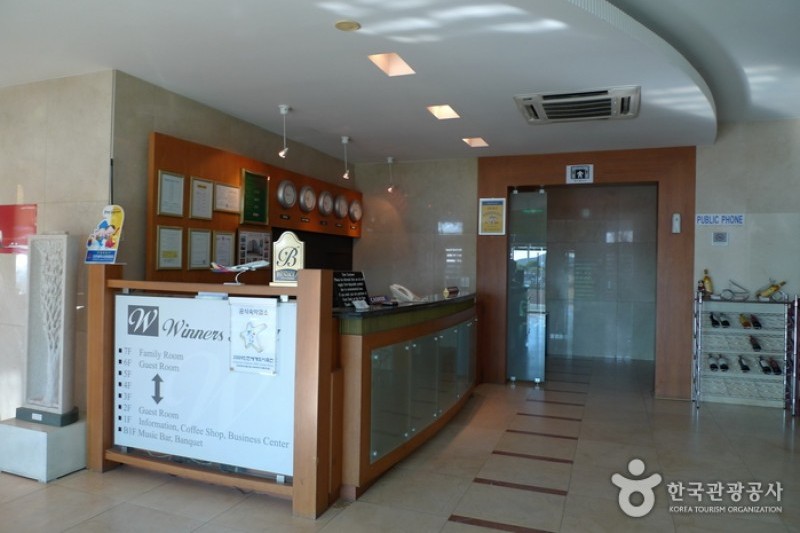 Winners Tourist Hotel  (2/10)