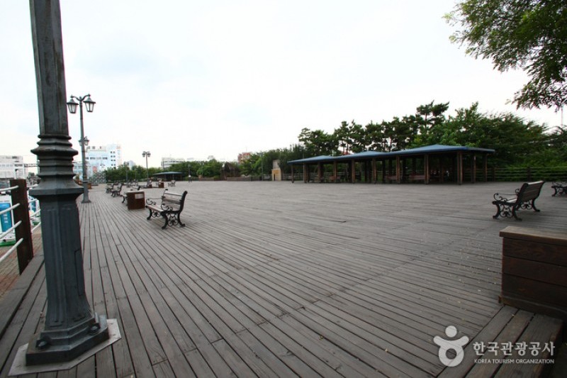 Yeonan Pier  (1/2)