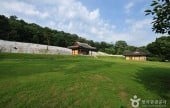 Goryeogung Palace Site 