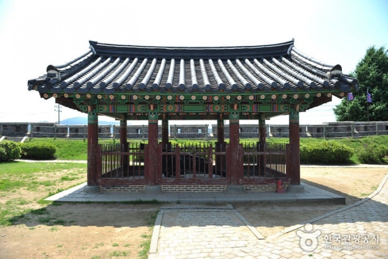 Chojijin Fortress  (2/20)