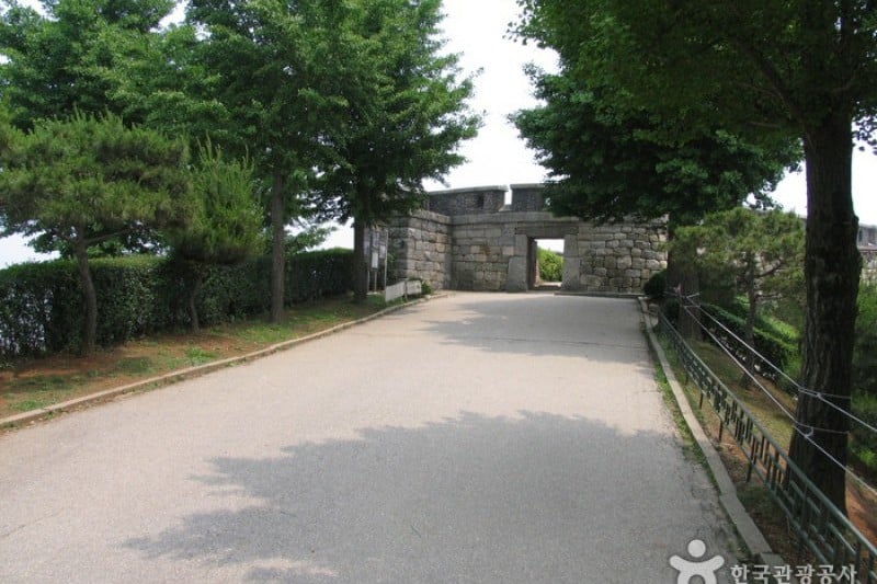 Chojijin Fortress  (14/20)