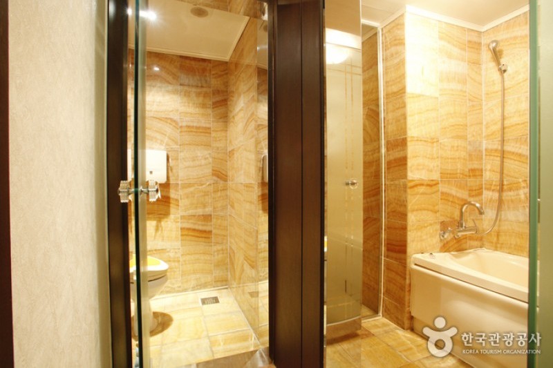 Hotel June Incheon Airport  (7/7)