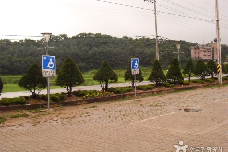Oktokki Space Center  (2/15)