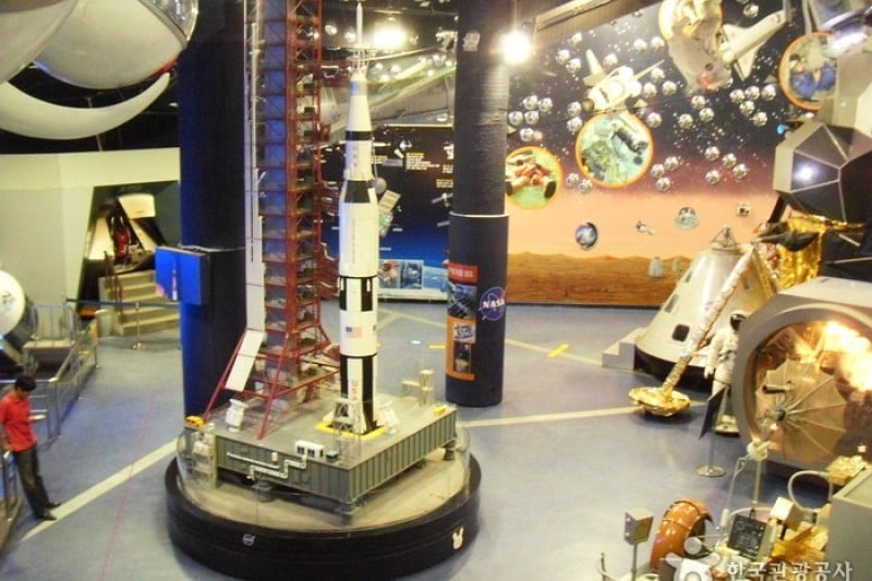 Oktokki Space Center  (7/15)