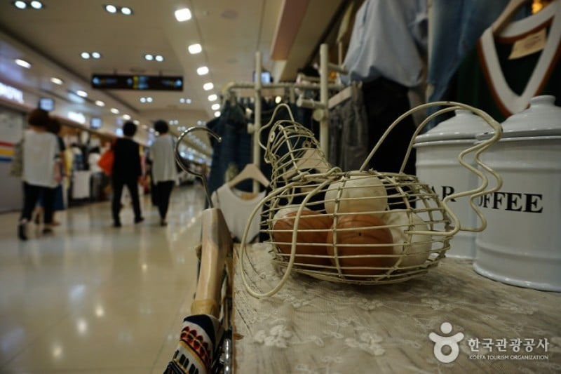 Bupyeong Underground Shopping Mall  (3/8)