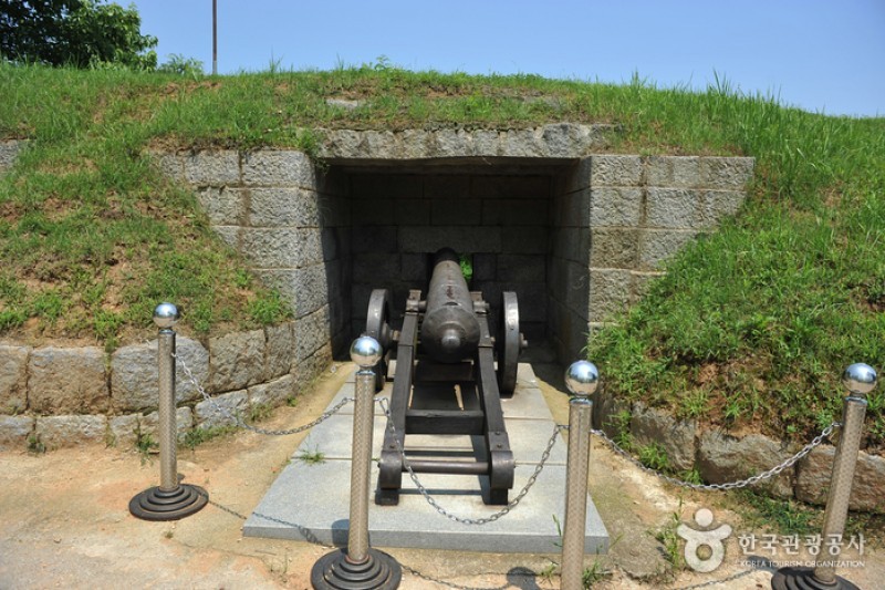 Deokjinjin Fortress  (4/18)