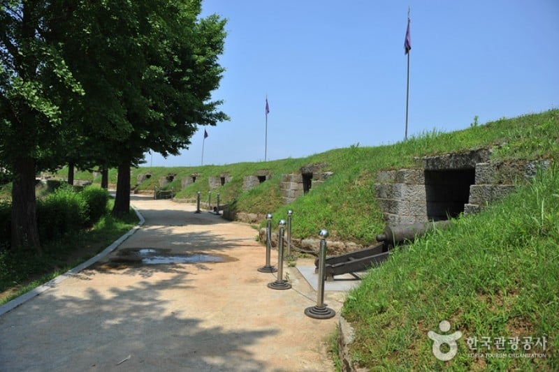 Deokjinjin Fortress  (7/18)