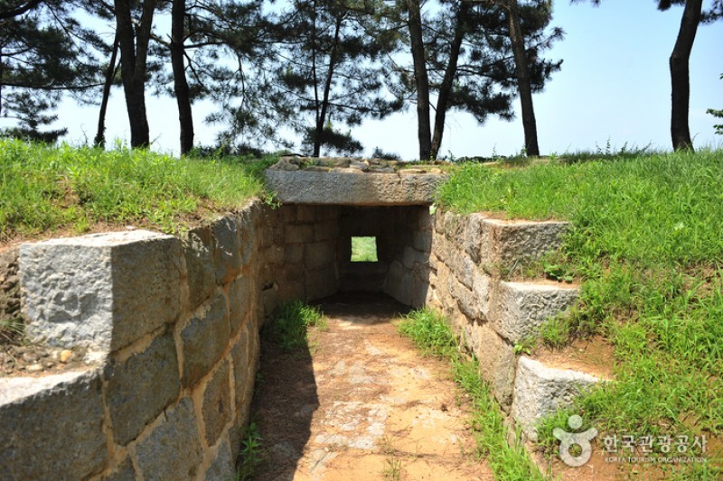 Deokjinjin Fortress  (8/18)