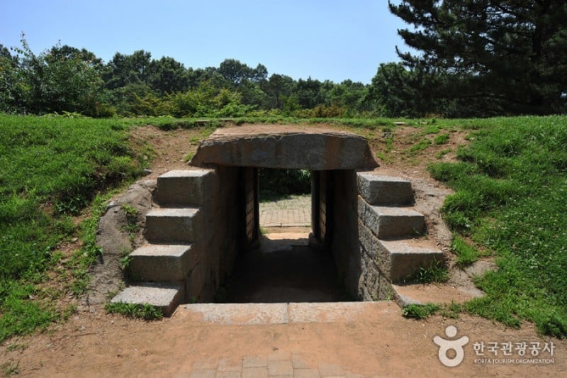 Deokjinjin Fortress  (9/18)