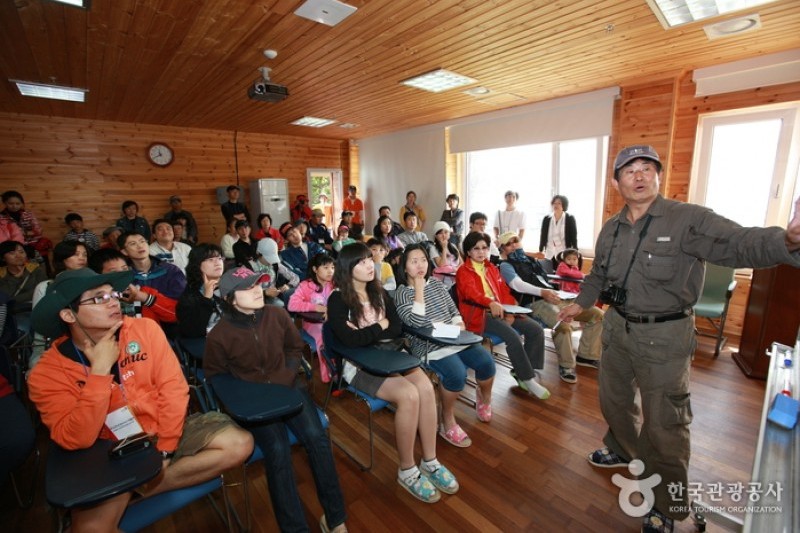 Ganghwa Tidal Flat Center  (4/19)