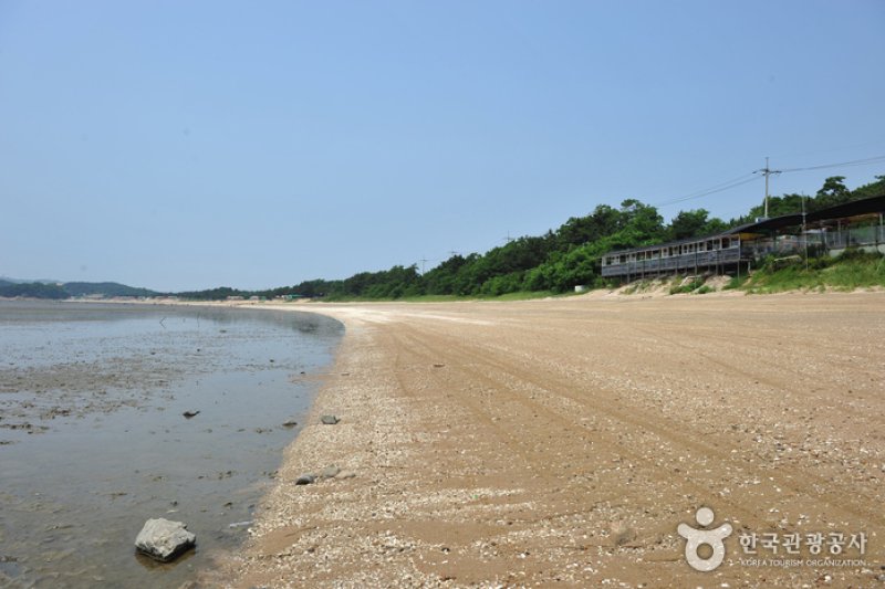 Yongyudo Island  (1/3)