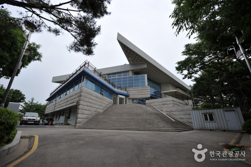 Incheon Metropolitan City Museum  (16/24)