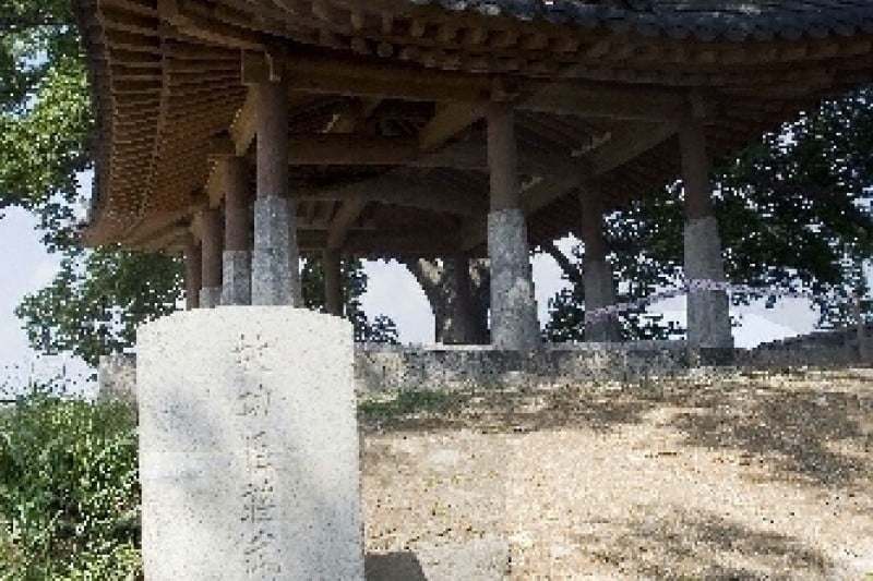 Yeonmijeong Pavilion  (5/11)