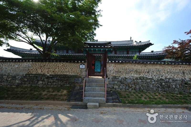 Ganghwa Anglican Church (대한성공회 강화성당) (1/5)