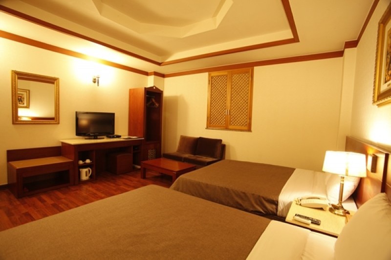 Incheon Airport Hotel Queen - Goodstay  (10/25)