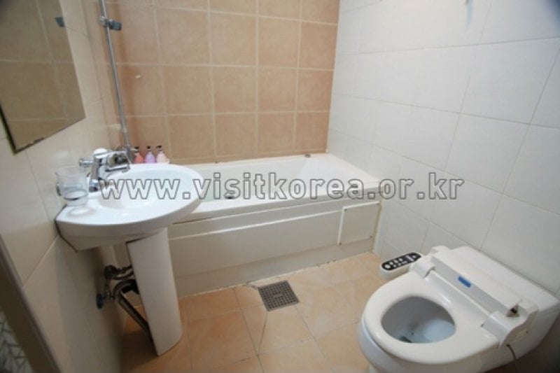 Eos Hotel - Goodstay  (6/19)