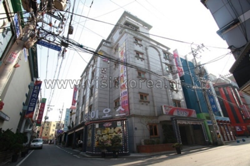 Eos Hotel - Goodstay  (8/19)